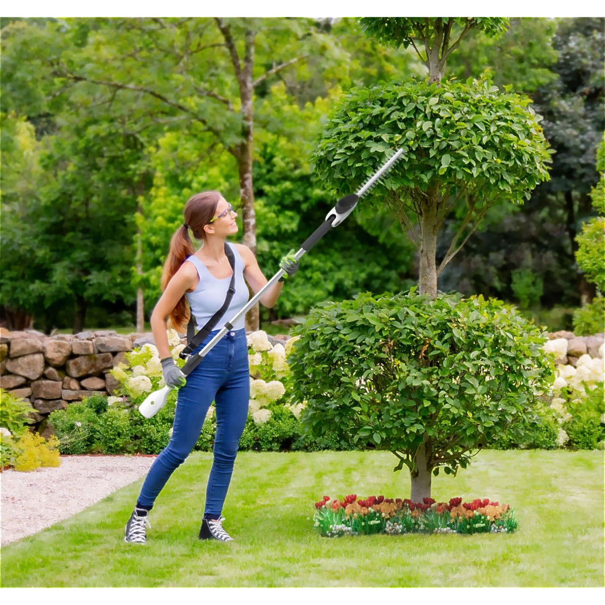 Gtech LHT50 Hedge Trimmer - Green