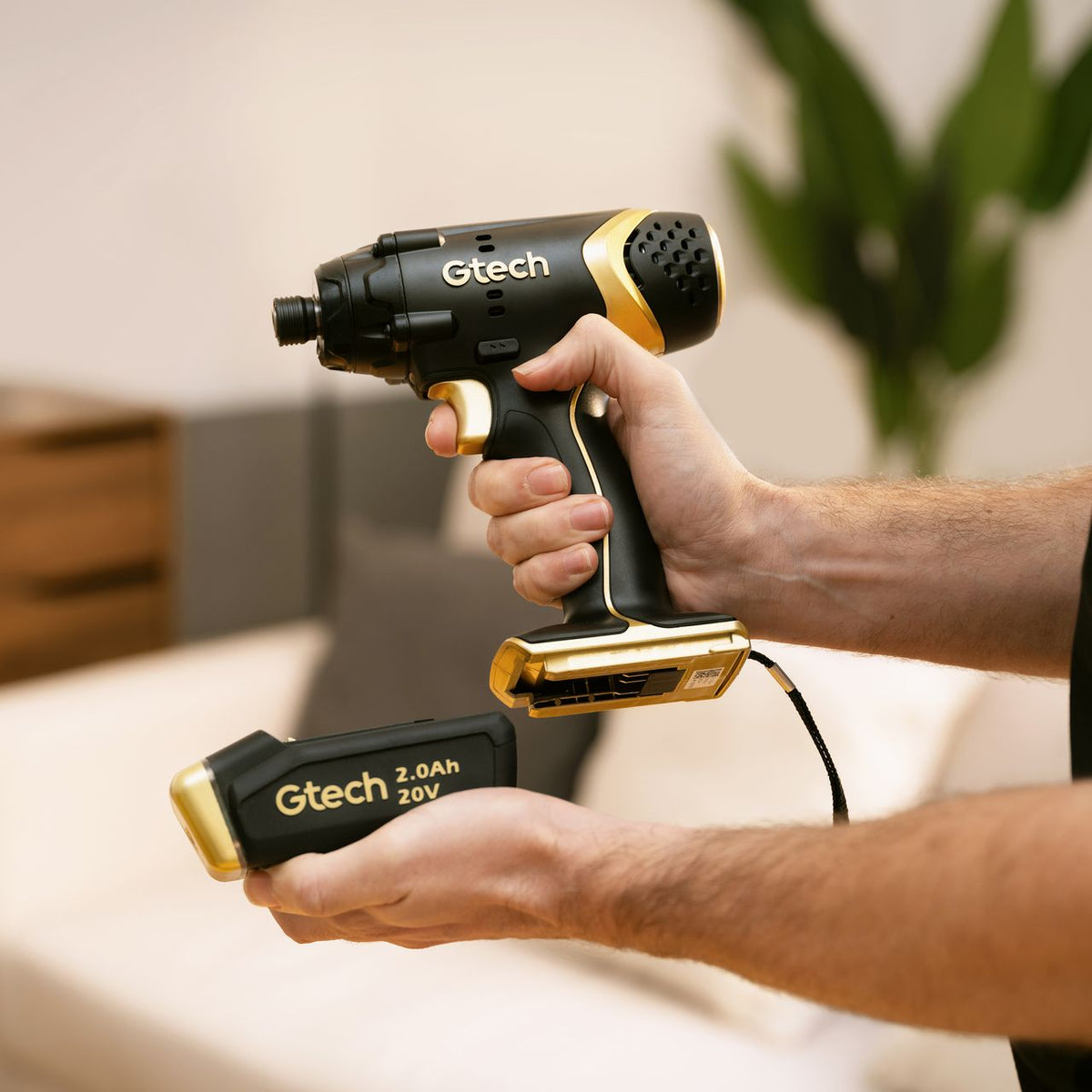 Gtech 1-12-029 Impact Driver - Black / Gold